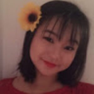 Meet your Posher, Angie